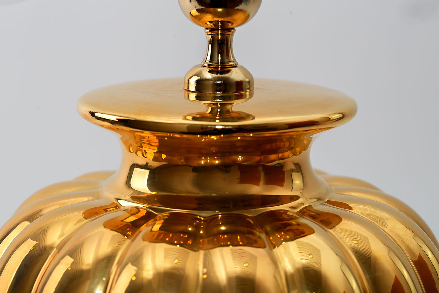 Veredelt mit 24 Karat Gold.